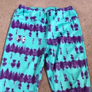 UA workout capris